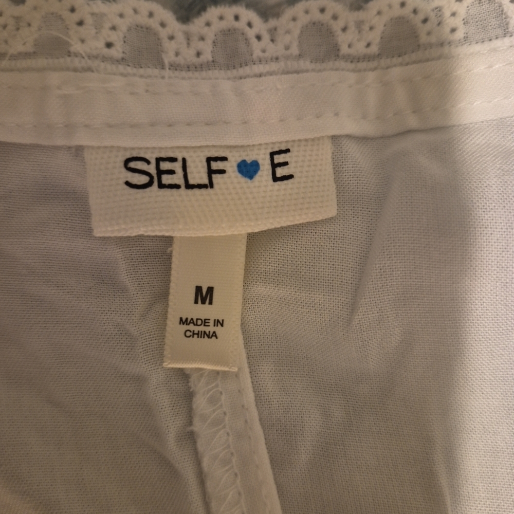 White Eyelet Tie-Front Camisole Vest - Picture 4 of 6